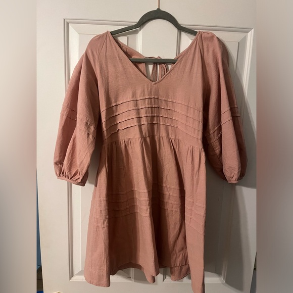 Wishlist Dresses & Skirts - Wishlist- V NECK PLEATED DETAIL WASHED DRESS